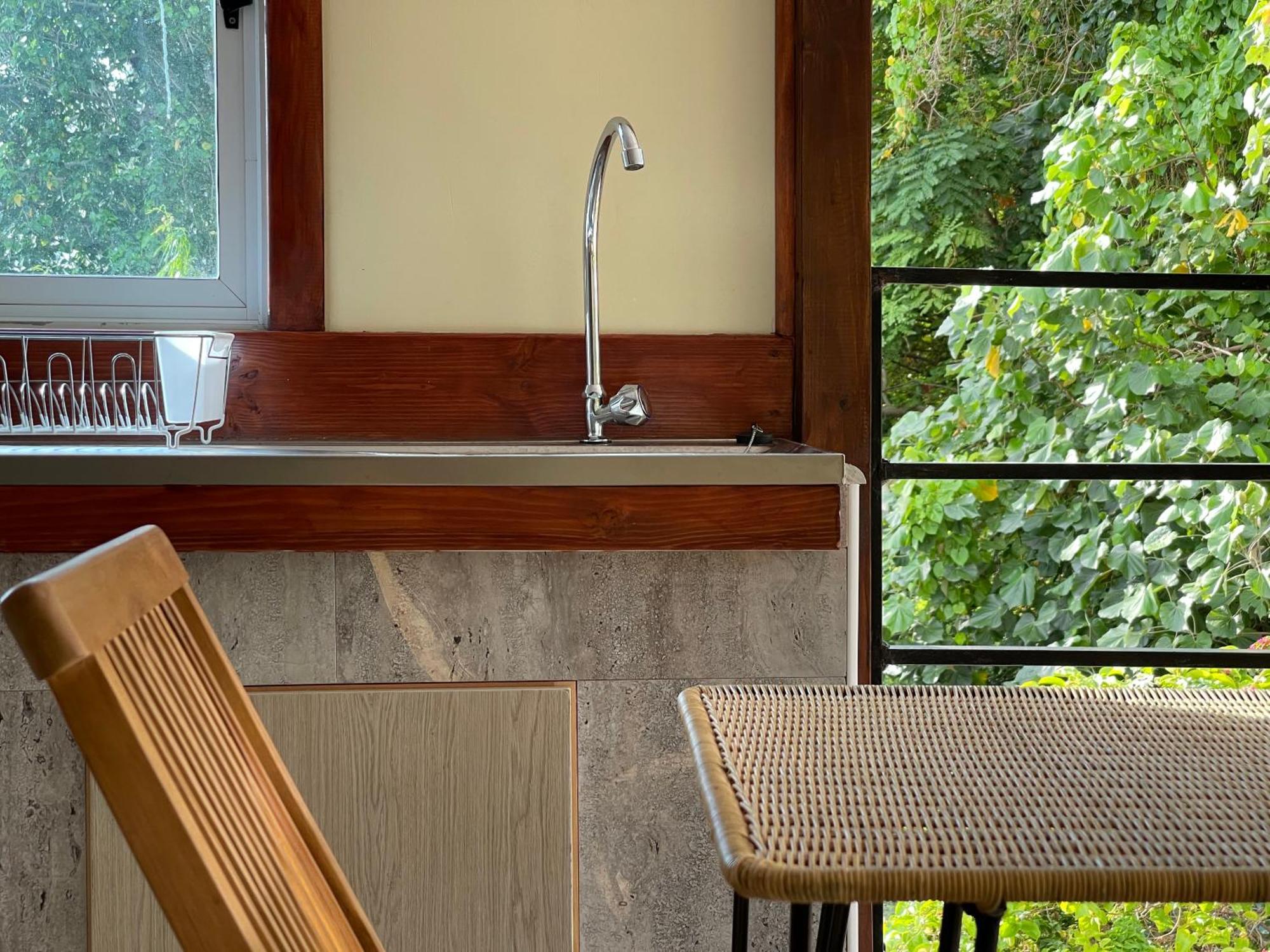 Manava Huahine Beach House Apartman Fare Kültér fotó